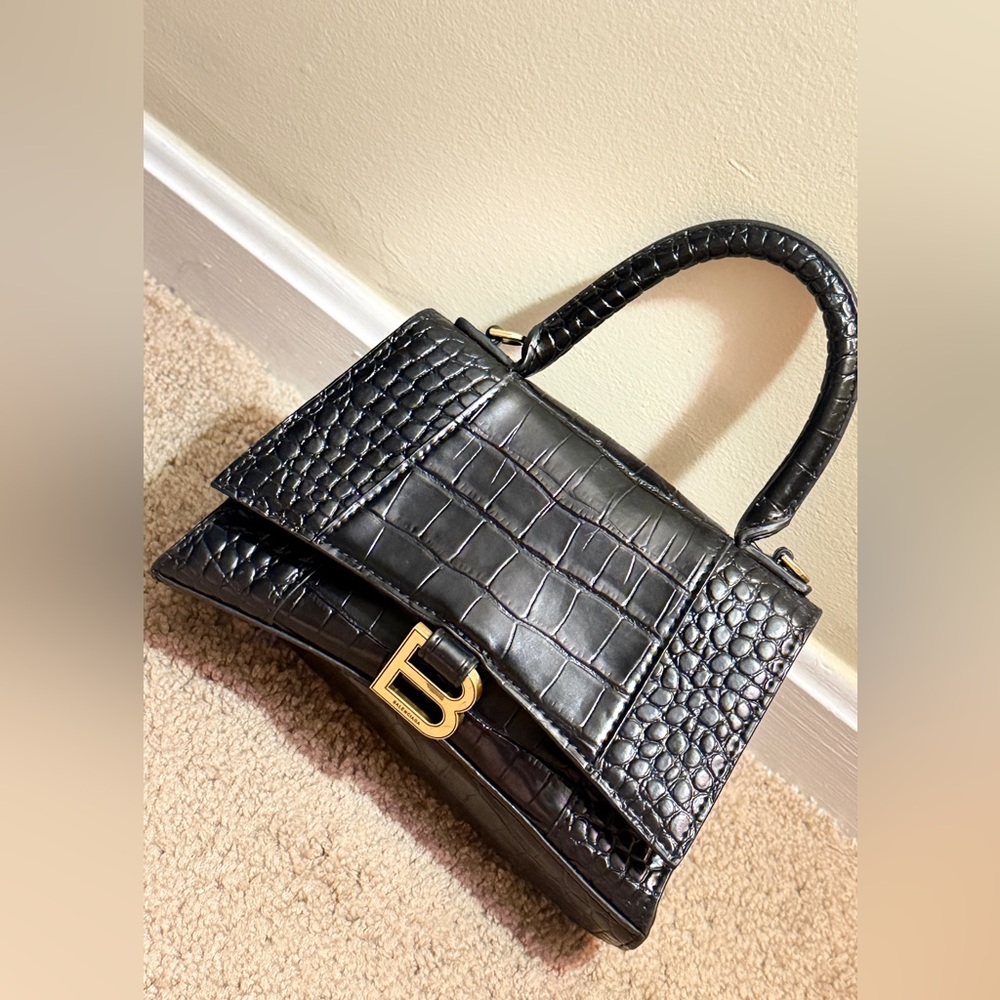 💯% Authentic BALENCIAGA Hourglass Small Croc-Embossed Top-Handle Bag